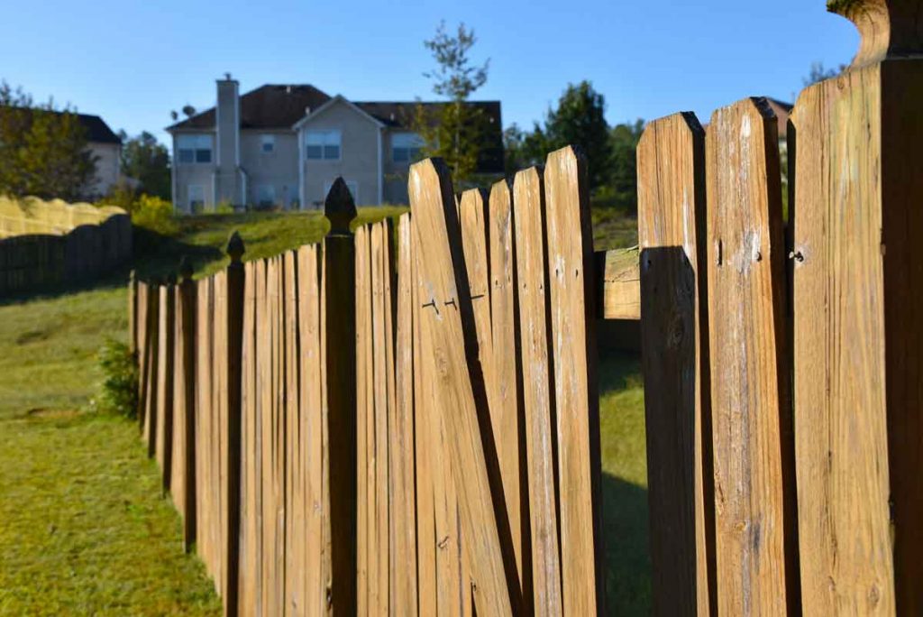 Fence repair>